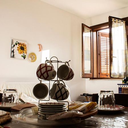 Casa Vacanze Di Anna E Selene Villa Favignana Ngoại thất bức ảnh