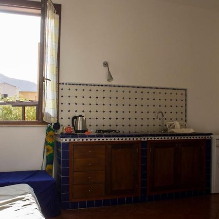 Casa Vacanze Di Anna E Selene Villa Favignana Ngoại thất bức ảnh