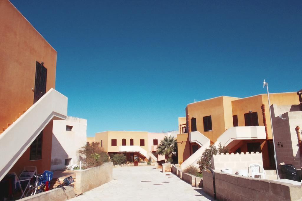 Casa Vacanze Di Anna E Selene Villa Favignana Ngoại thất bức ảnh